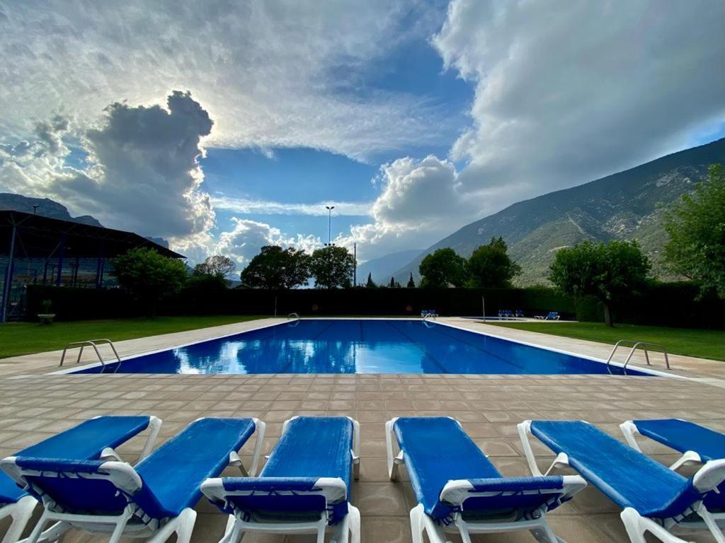 Camping Organya Park Εξωτερικό φωτογραφία
